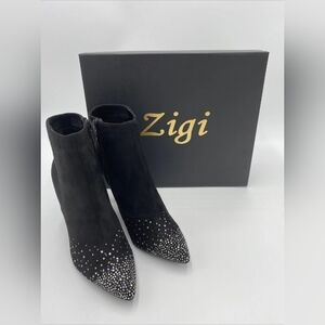 Zigi Synthia Faux Suede Black Ankle Boots Sequin Rhinestones New in Box Size 7